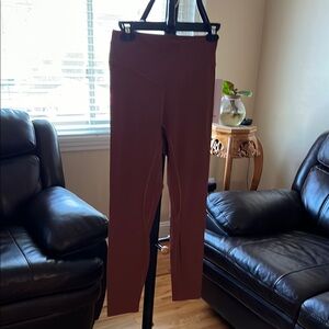 Lululemon Breezethrough High Rise Tight 25”